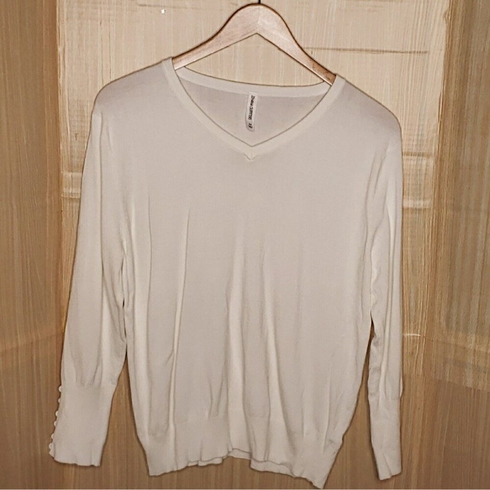 Zenana Outfitters Womens Plus V Neck Sweater 2X
